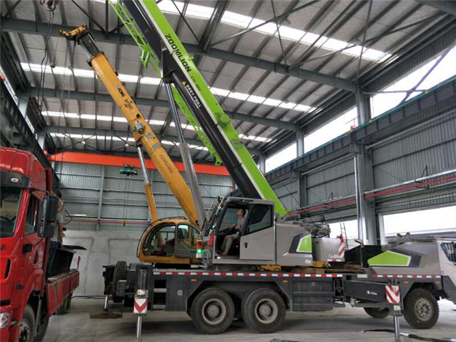 大新县高空车出租需要注意哪些安全事项？