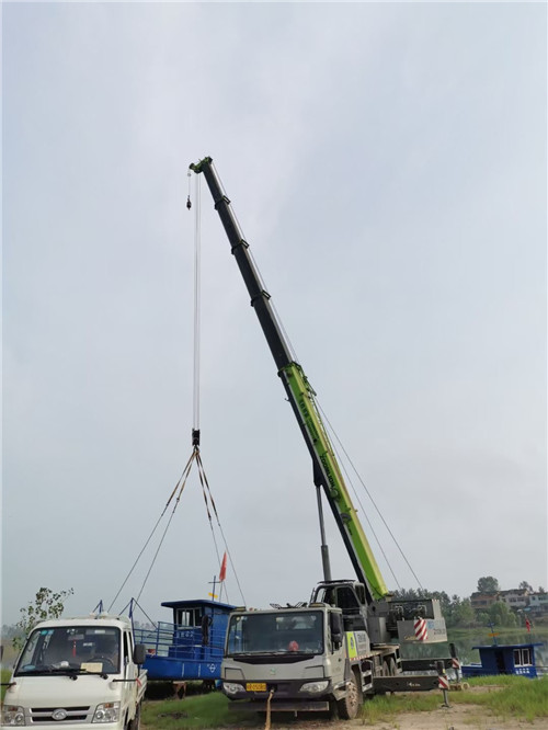 大新县桥梁建设吊装案例